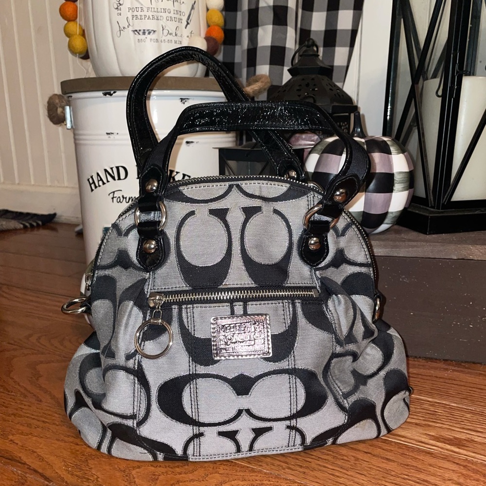 Coach Purse For Sale!!